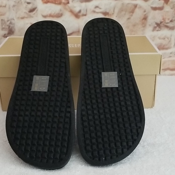 New Michael Kors Gilmore Slide Sandals - Picture 6 of 9